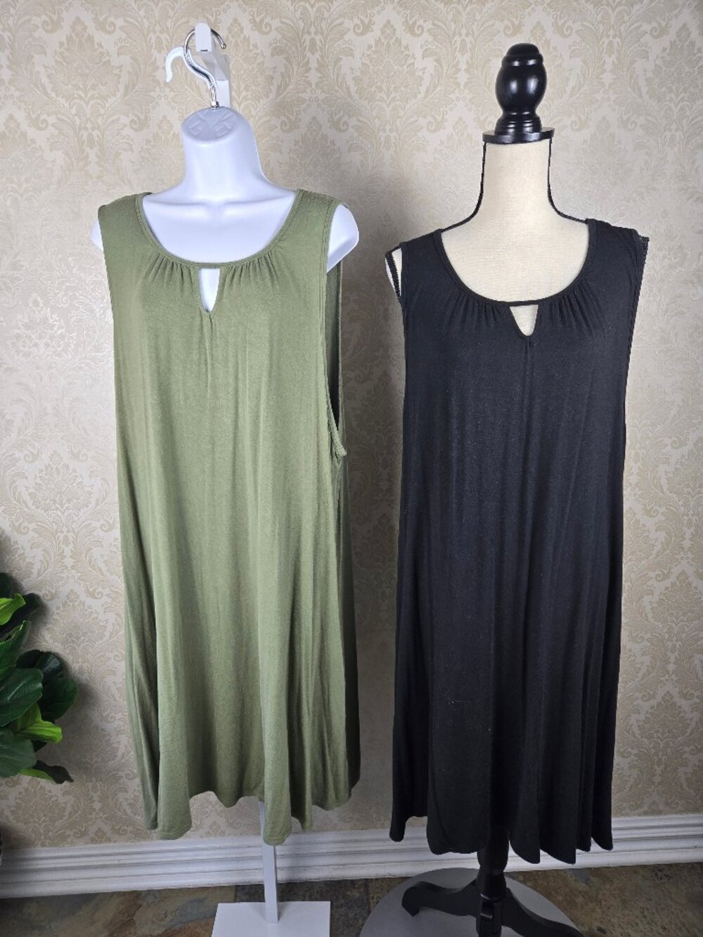 Terra & Sky Size 2X Bundle of 2 Sleeveless Dresses (Olive Green, Black) A-Line